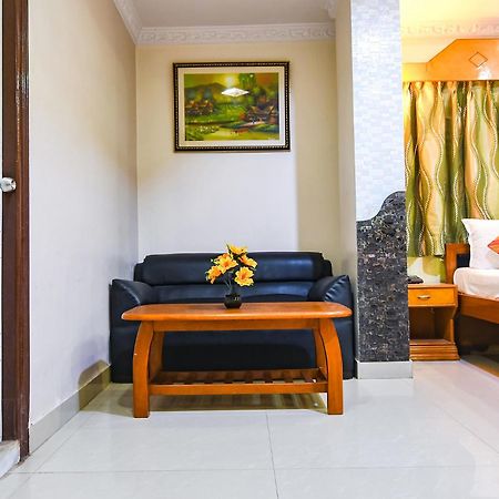 Fabexpress Wild Orchid - 800M From Medica Superspecialty Hospital Calcutá Exterior foto